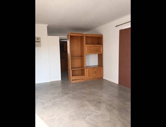 2 BEDROOM HOUSE FOR SALE IN TEMBISA